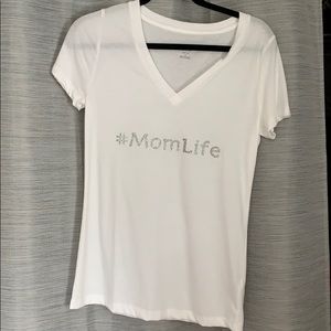 #MomLife T-shirt sparkly silver.